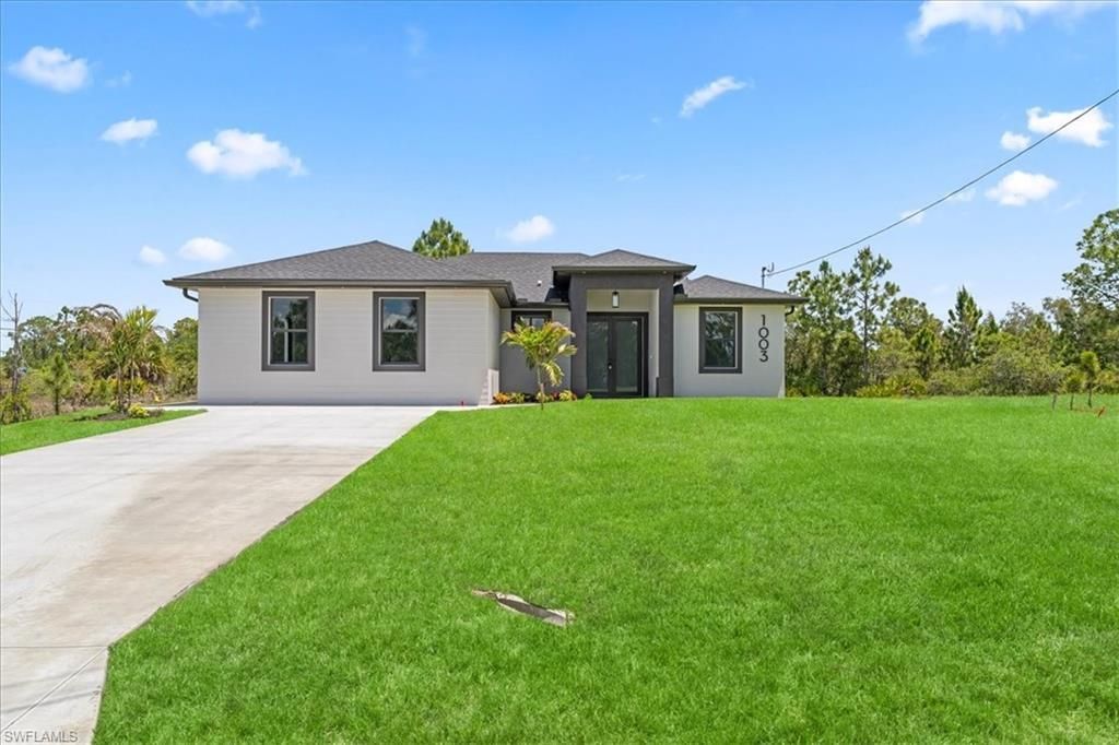 1003 Elgin St, Lehigh Acres, FL 33974 Photo