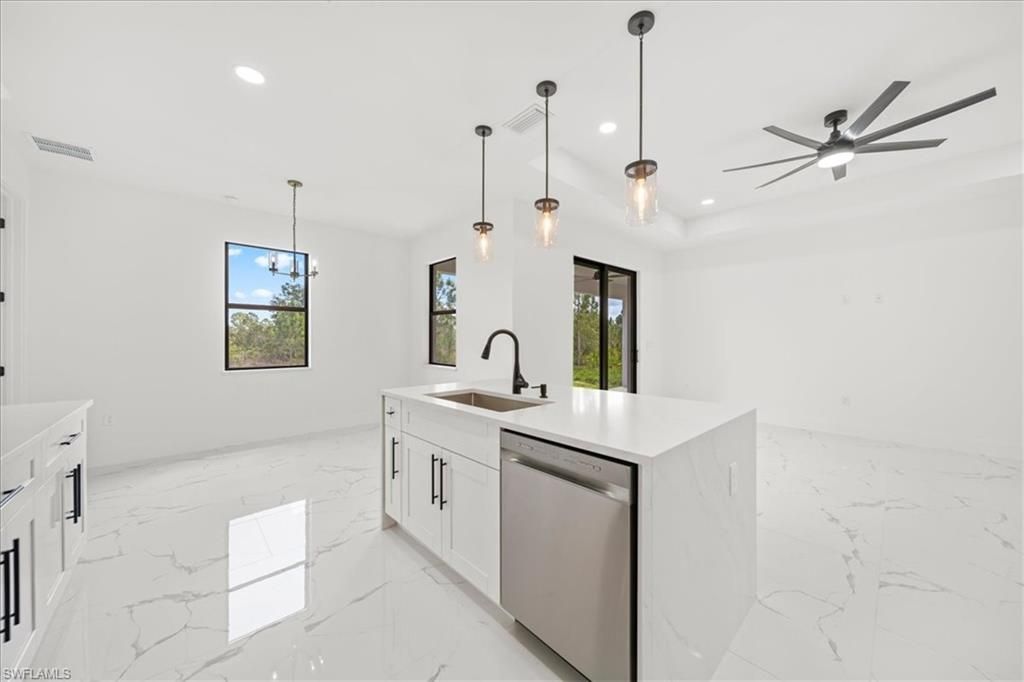 1003 Elgin St, Lehigh Acres, FL 33974 Photo