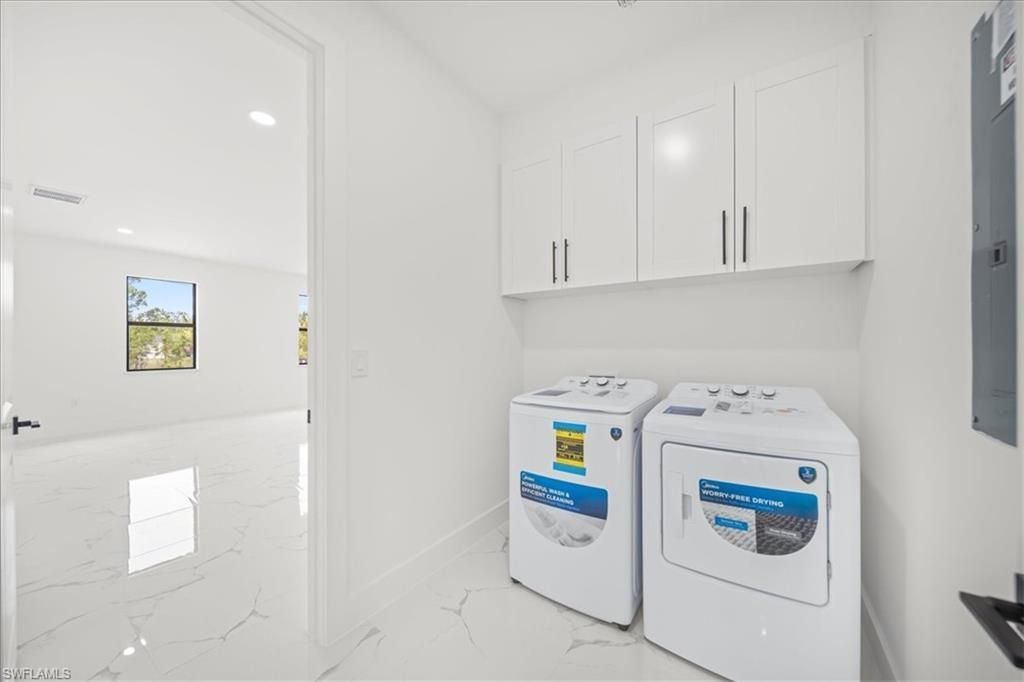 1003 Elgin St, Lehigh Acres, FL 33974 Photo