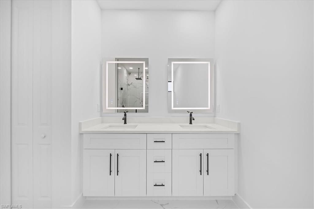 1003 Elgin St, Lehigh Acres, FL 33974 Photo