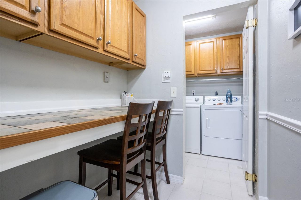 8432 SW 46 Road , Gainesville, FL 32608 Photo