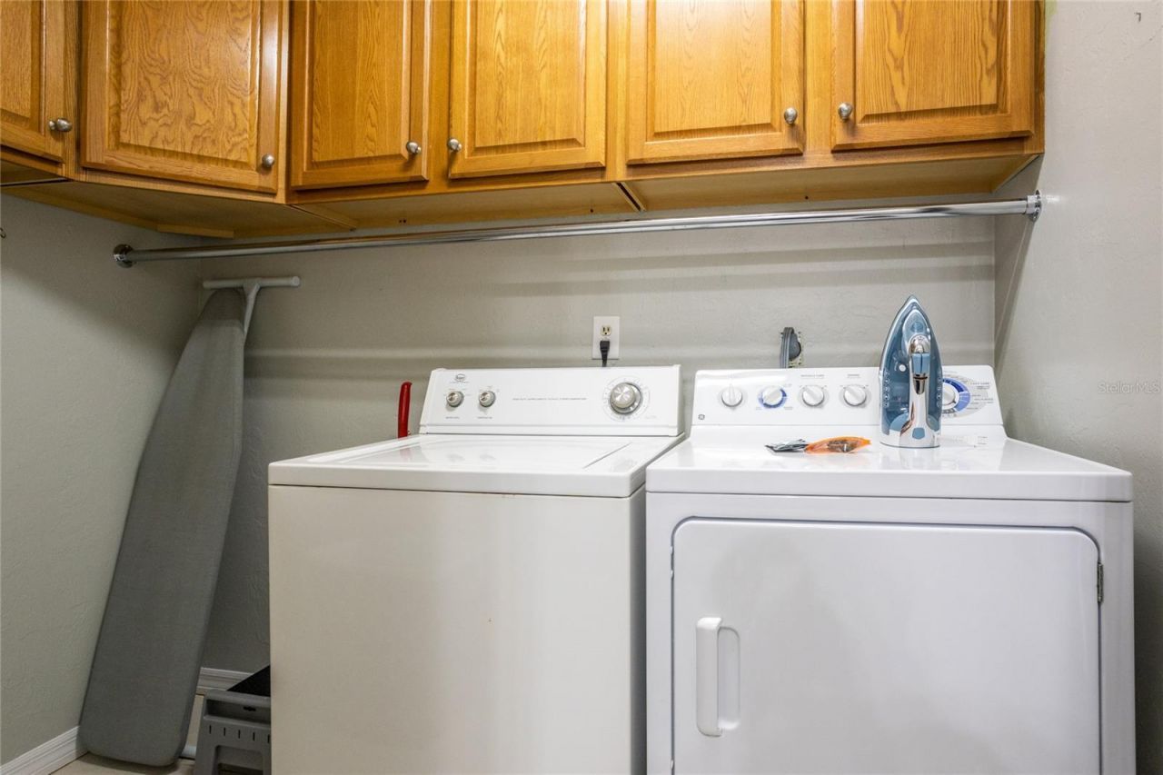 8432 SW 46 Road, Gainesville, FL 32608 Photo