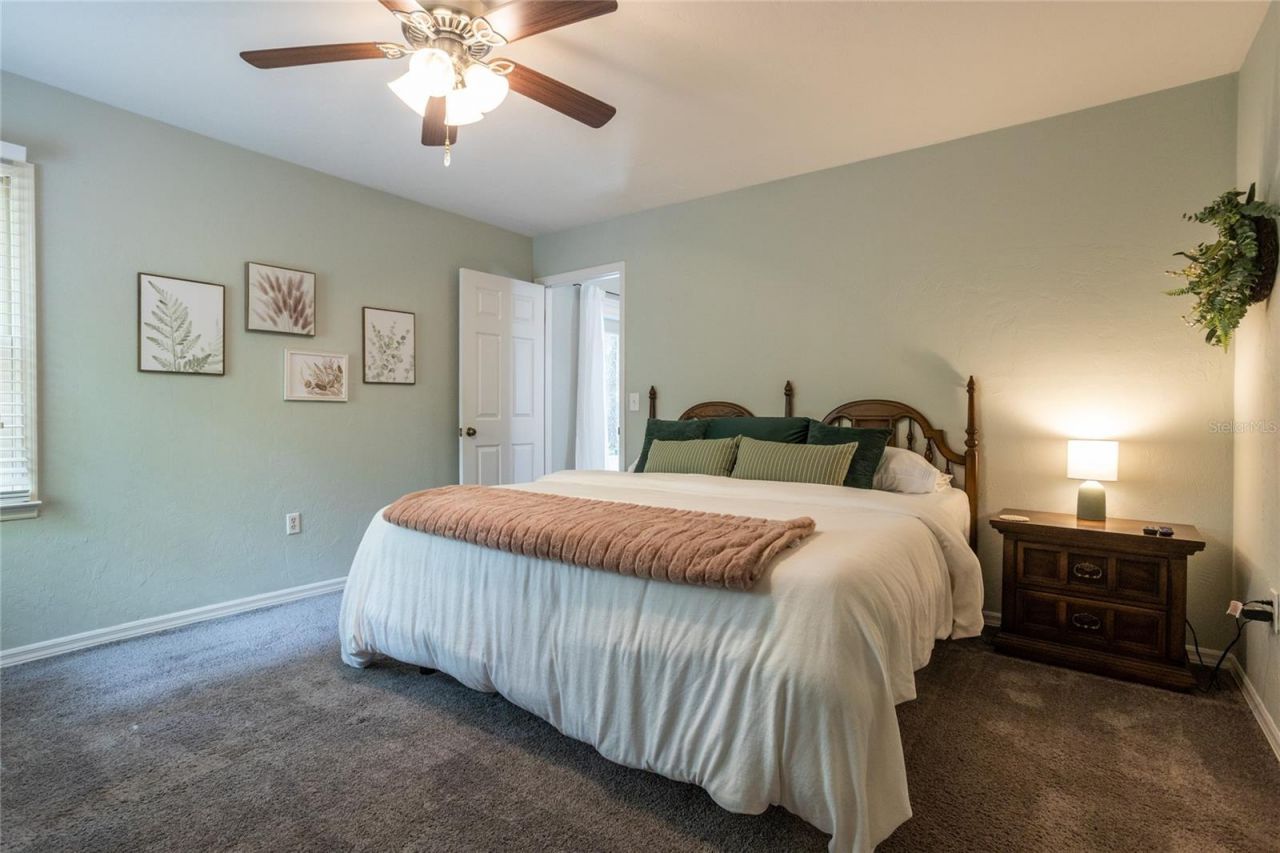 8432 SW 46 Road , Gainesville, FL 32608 Photo