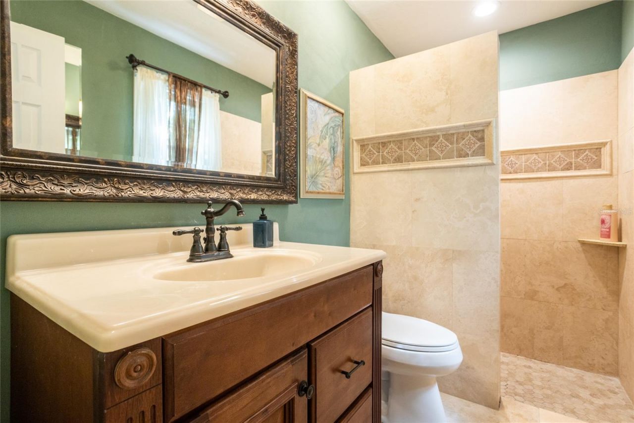 8432 SW 46 Road , Gainesville, FL 32608 Photo