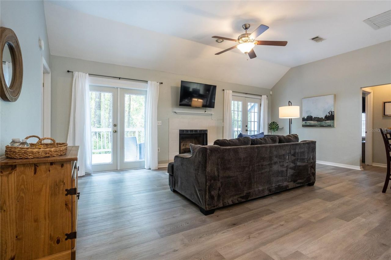 8432 SW 46 Road, Gainesville, FL 32608 Photo