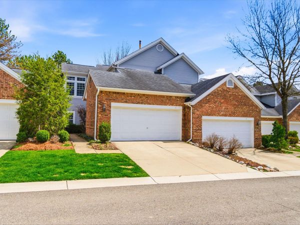 4344 Hillside Drive, Ann Arbor, MI 48105