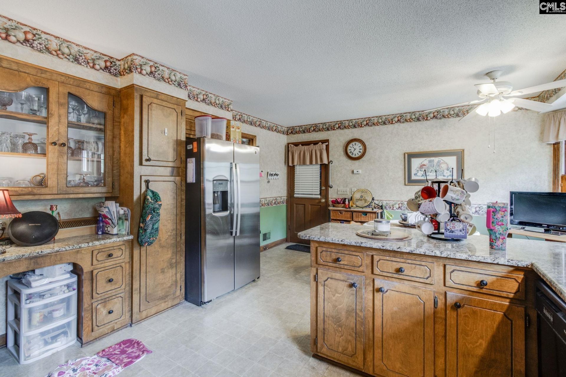 1076 Pepper Ridge Drive  Photo 15