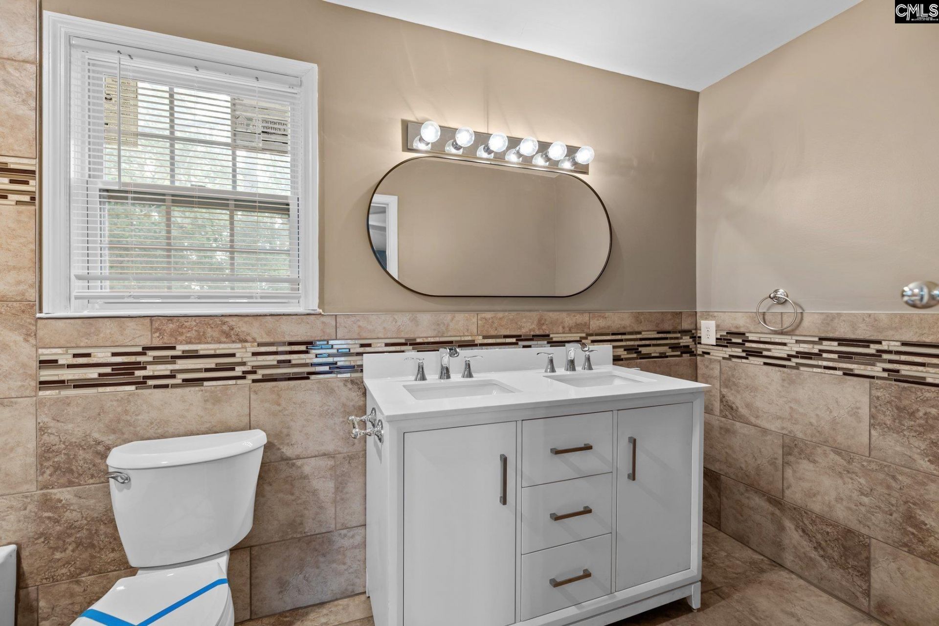 7819 Charles Towne Drive  Photo 24