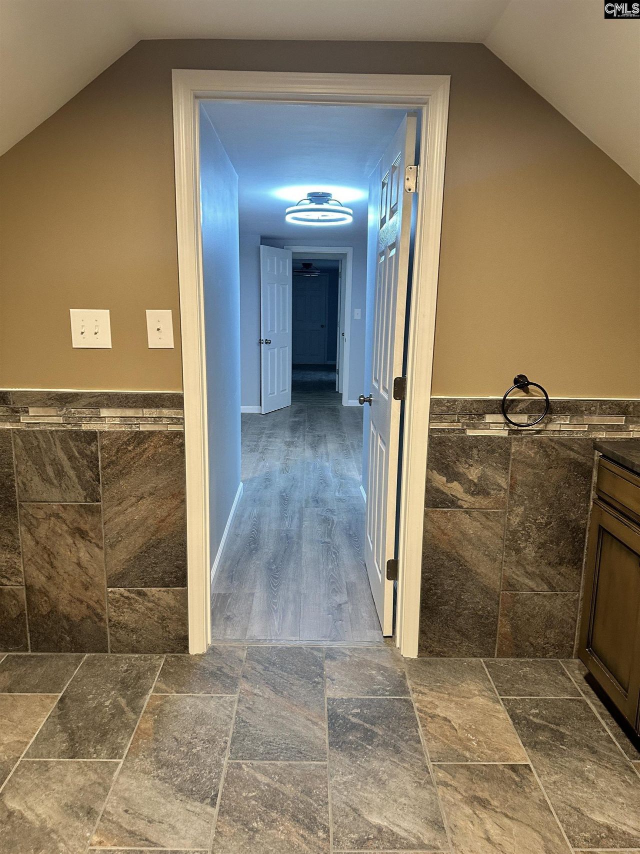 7819 Charles Towne Drive  Photo 30