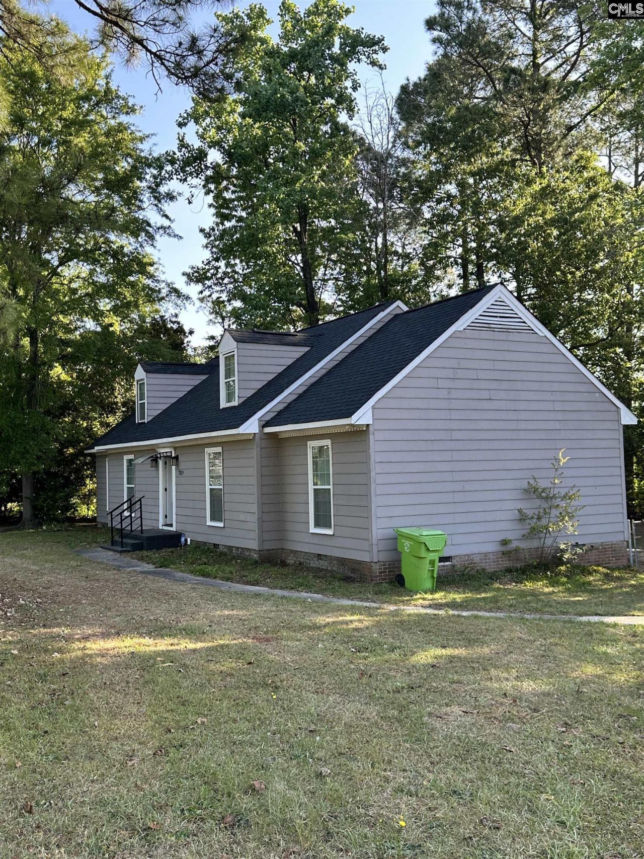 7819 Charles Towne Drive  Photo 44