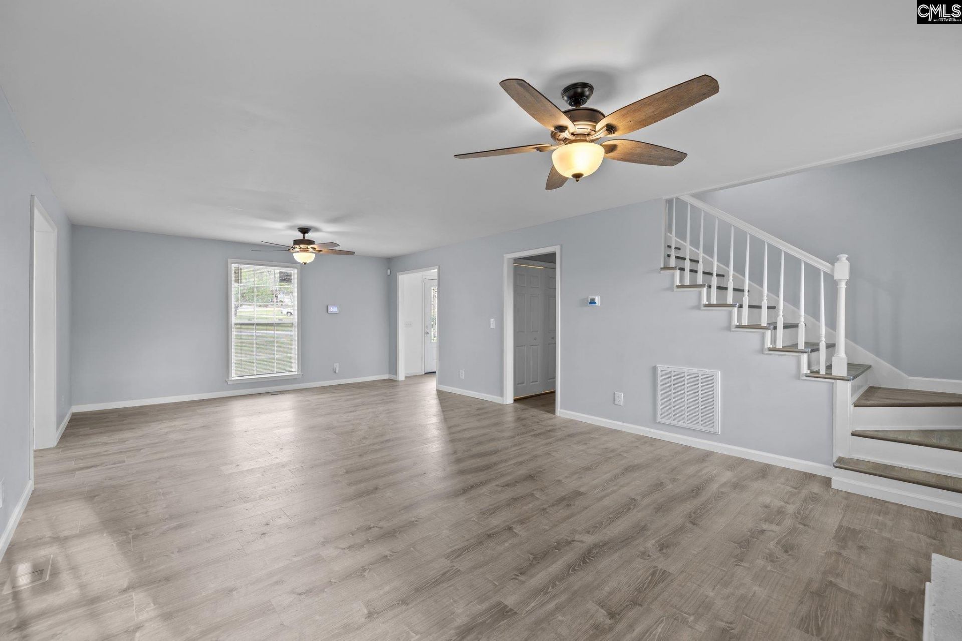 7819 Charles Towne Drive  Photo 6