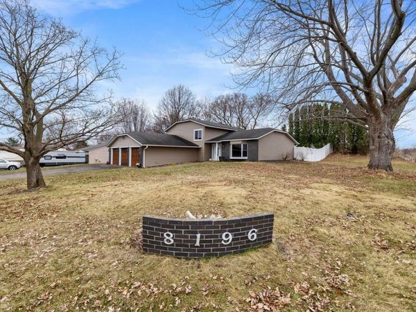 8196 Custers Trail , Inver Grove Heights, MN 55076