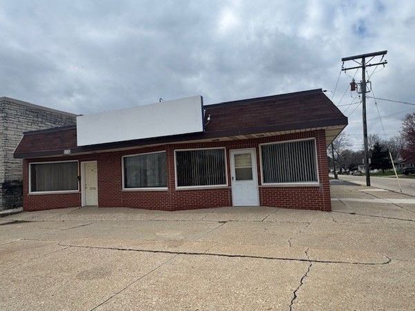 5130 N 2ND STREET, Loves Park, IL 61111