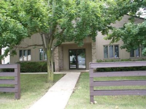7125 Clinton Rd, Loves Park, IL 61111