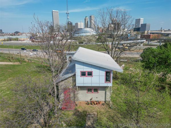 27 S Nogales Avenue , Tulsa, OK 74127