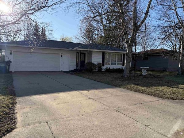 1100 URBAN STREET, Rothschild, WI 54474