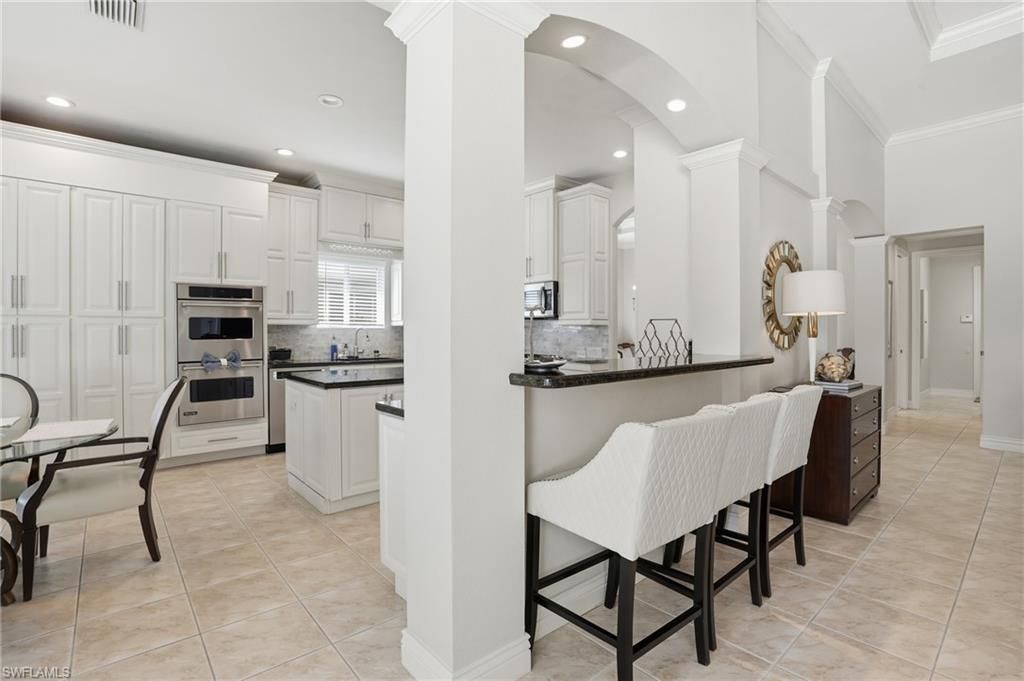 10500 Via Balestri Dr, Miromar Lakes, FL 33913 Photo