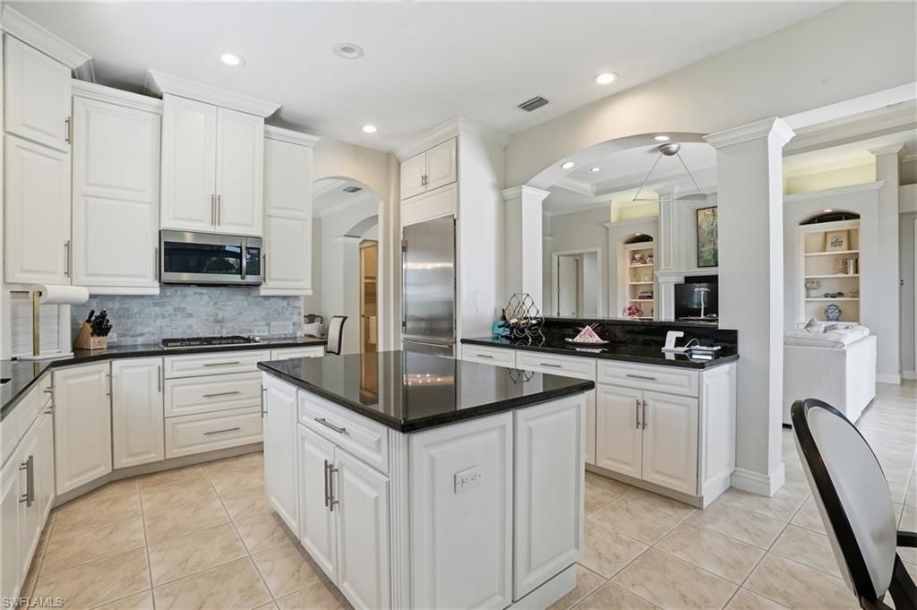 10500 Via Balestri Dr, Miromar Lakes, FL 33913 Photo