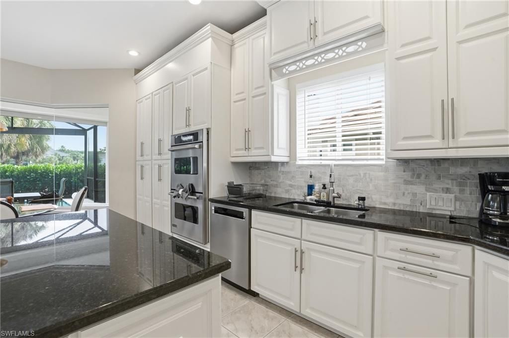 10500 Via Balestri Dr, Miromar Lakes, FL 33913 Photo