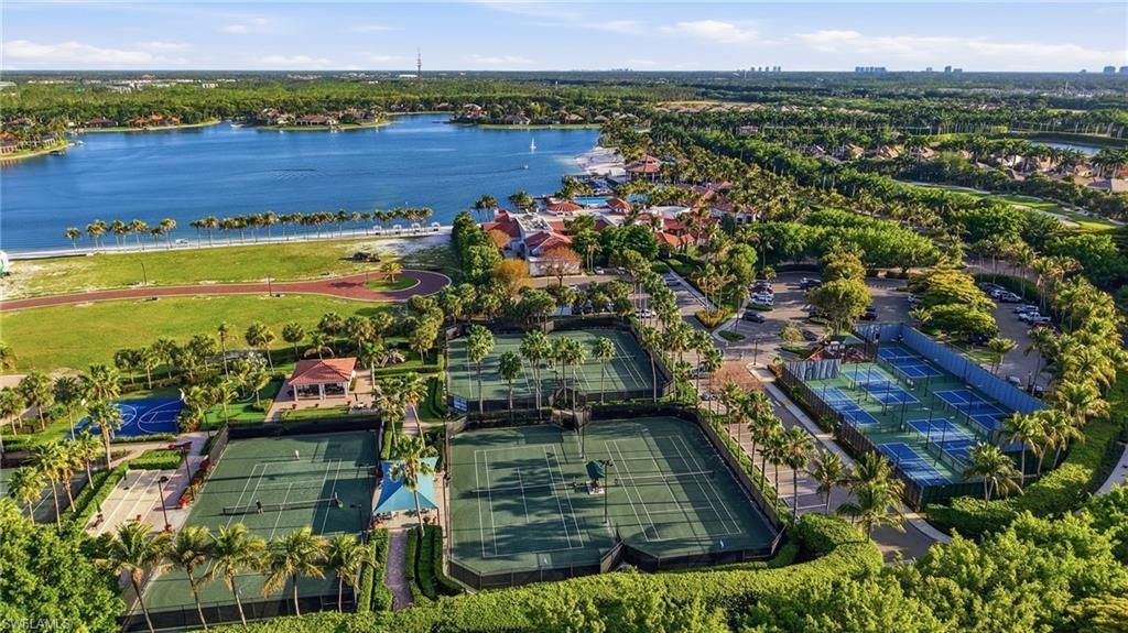 10500 Via Balestri Dr, Miromar Lakes, FL 33913 Photo