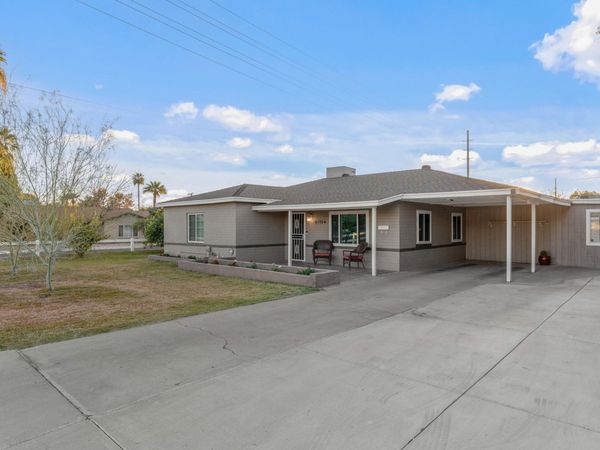 6704 N 10TH Place, Phoenix, AZ 85014