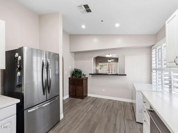 702 LEISURE WORLD, Mesa, AZ 85206