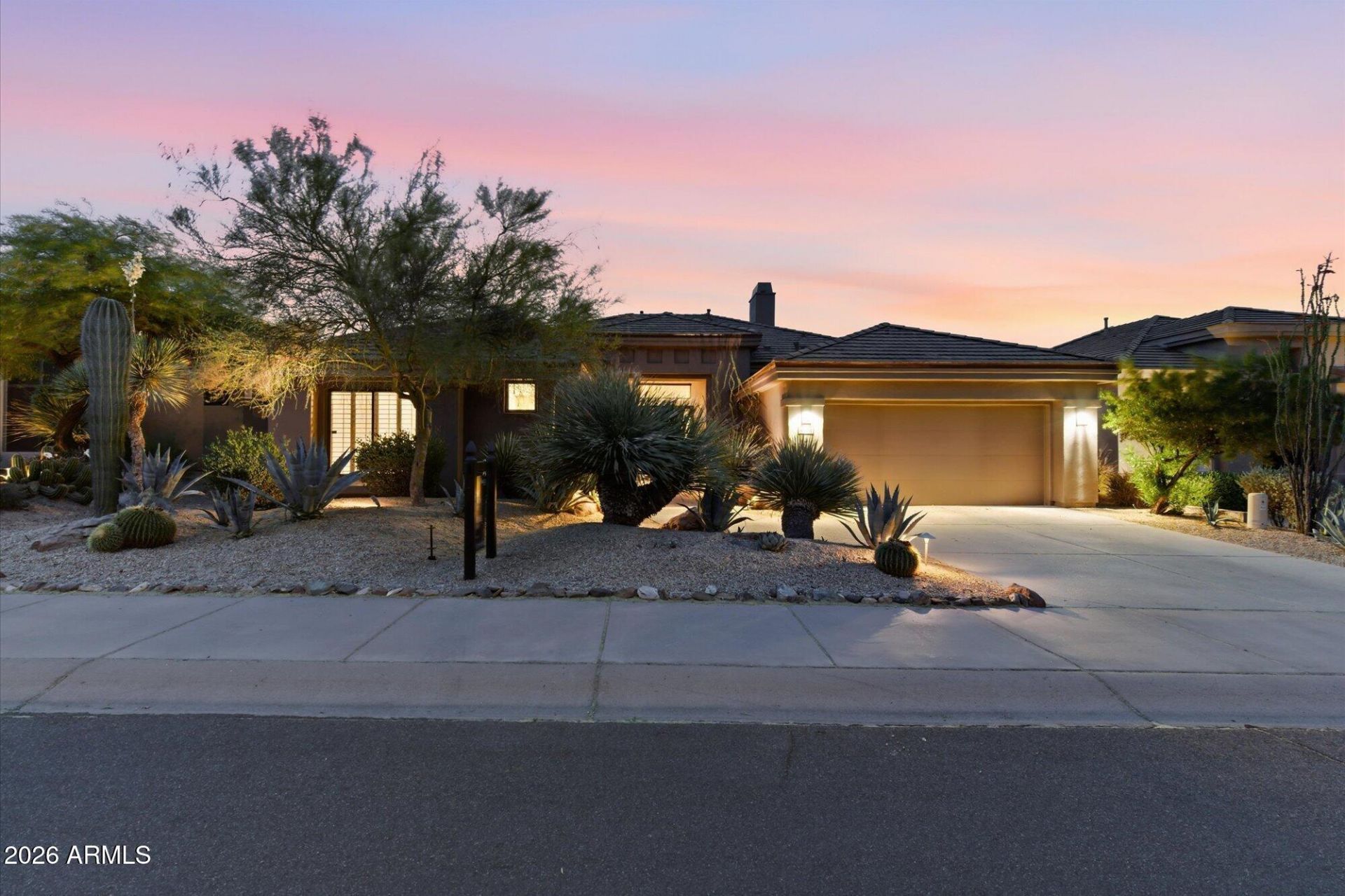 9455 E Cavalry Drive, Scottsdale, AZ 85262 Main Photo
