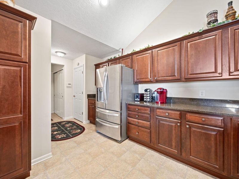 1272 Paddock Loop, Washington Court House, OH 43160 Photo 14