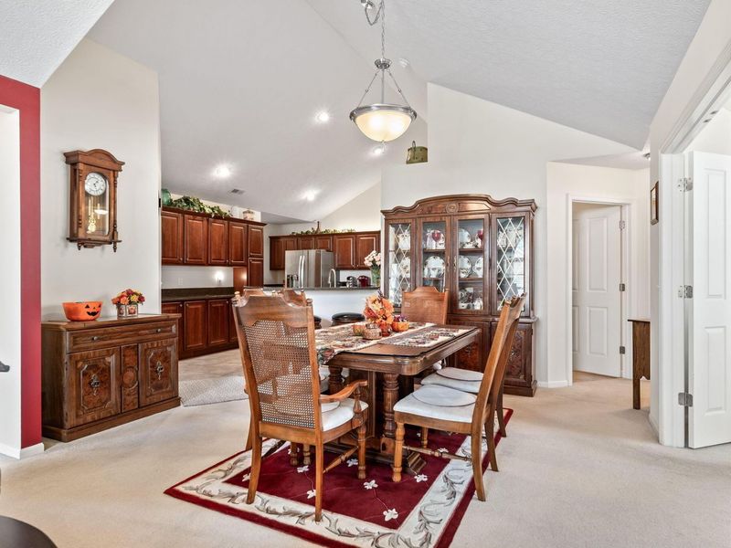 1272 Paddock Loop, Washington Court House, OH 43160 Photo 9