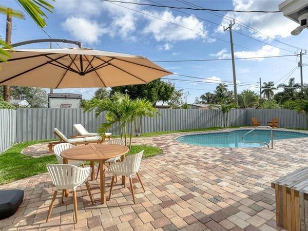 1437 NE 25th Street, Pompano Beach, FL 33064