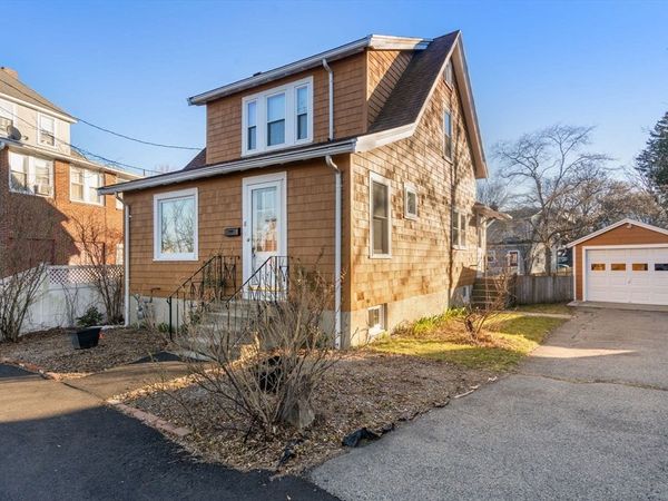 8 Breede Terrace, Dedham, MA 02026