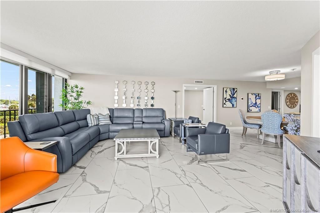 9650 S Ocean Drive, Unit 106, Jensen Beach, FL 34957 Photo