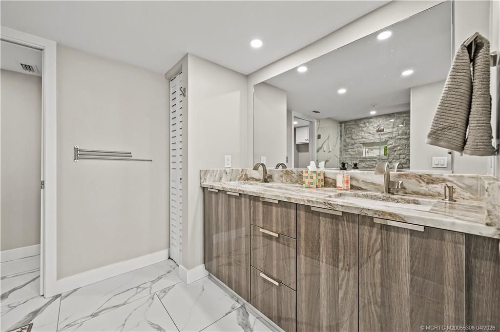 9650 S Ocean Drive, Unit 106, Jensen Beach, FL 34957 Photo