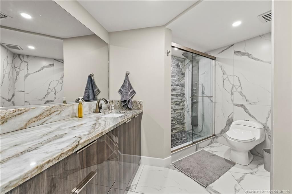 9650 S Ocean Drive, Unit 106, Jensen Beach, FL 34957 Photo