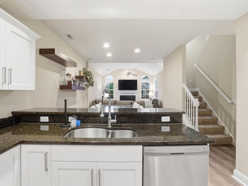 2690 N Canterbury Circle, Unit A, Port Clinton, OH 43452 Photo 12