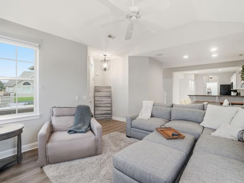 2690 N Canterbury Circle, Unit A, Port Clinton, OH 43452 Photo 6