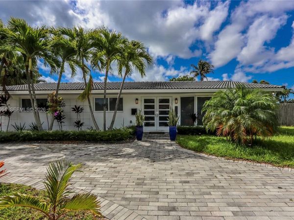 1220 Azalea Cres, Hollywood, FL 33019