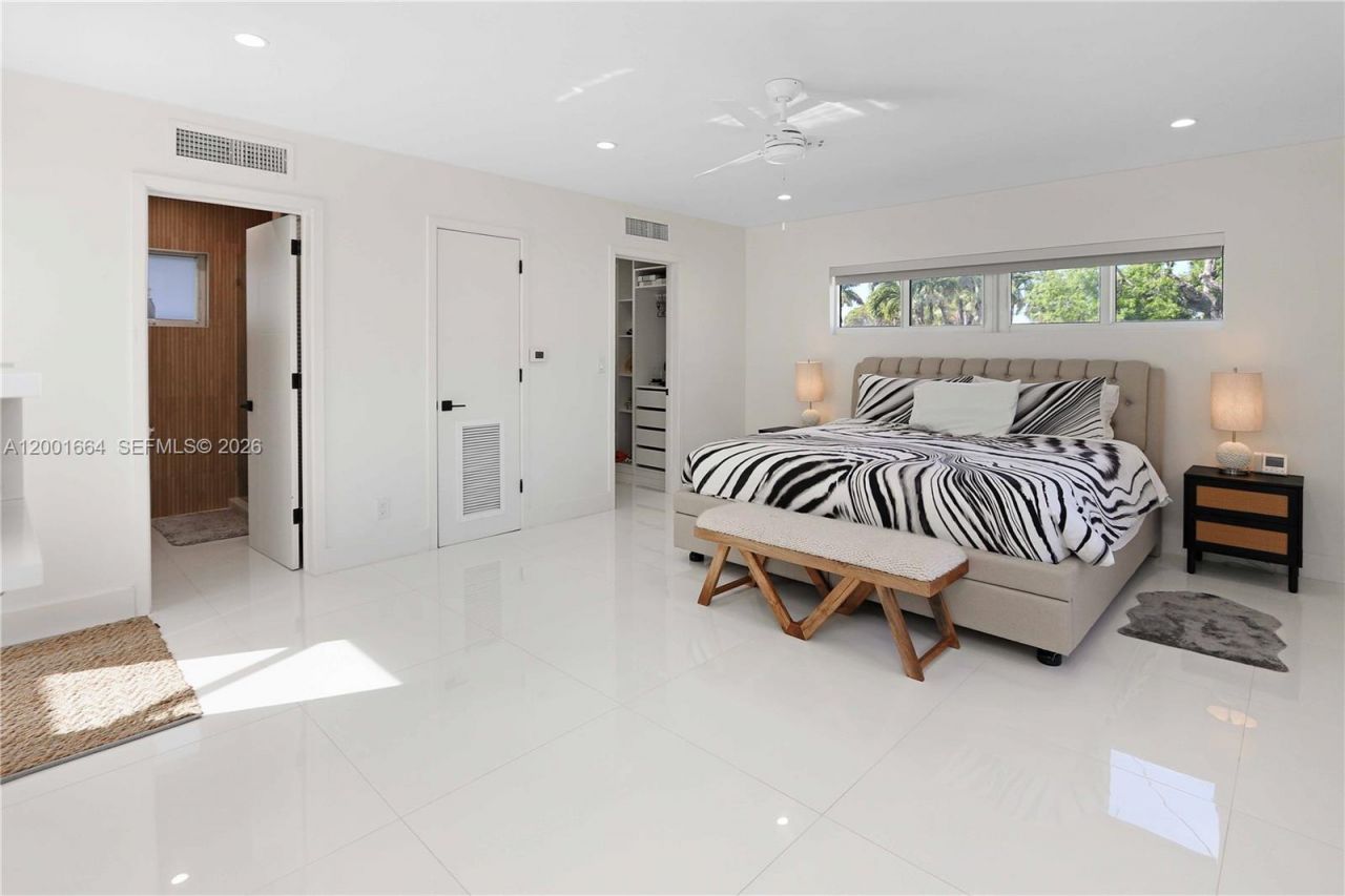 1220 Azalea Cres, Hollywood, FL 33019 Photo