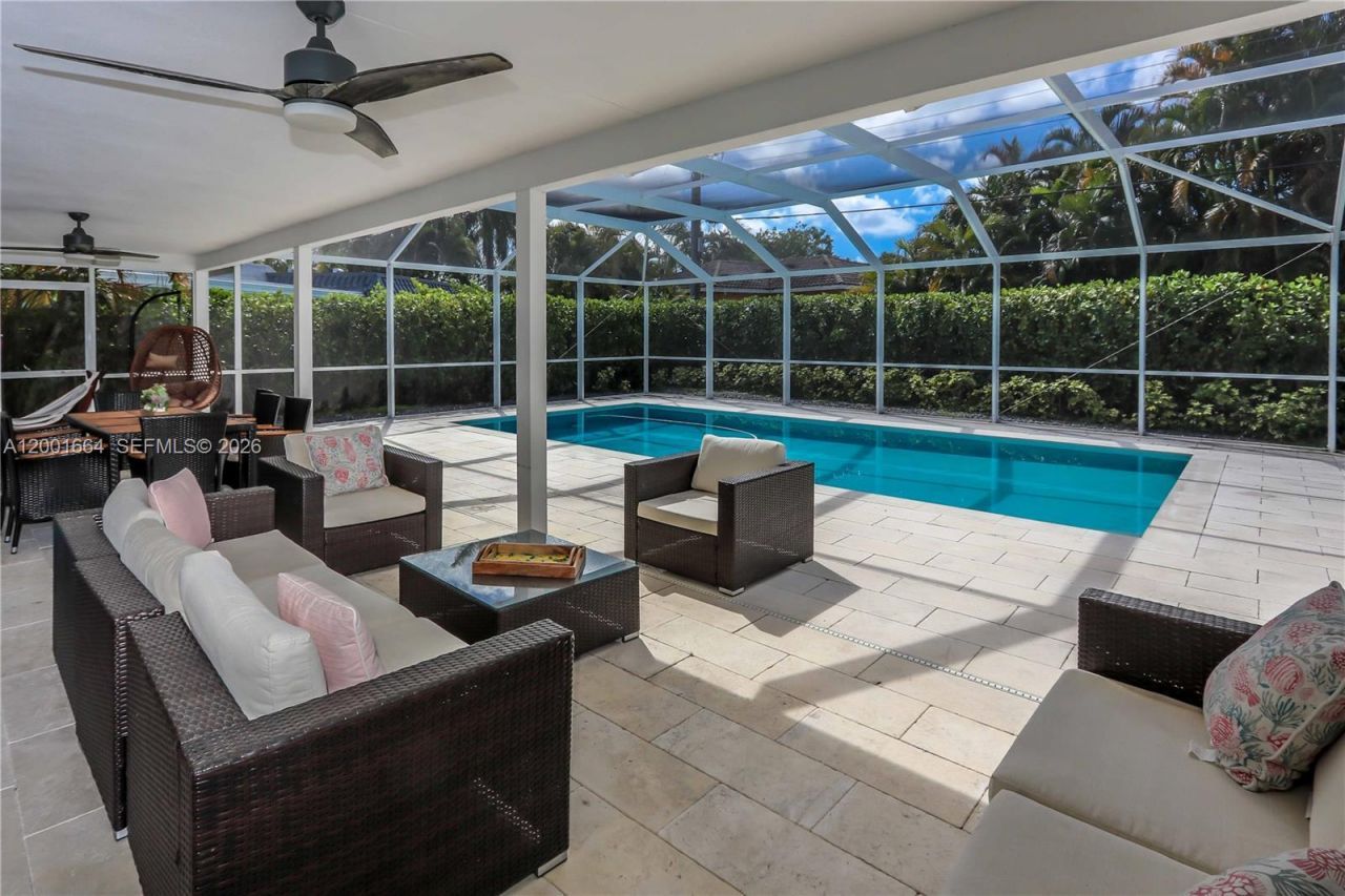 1220 Azalea Cres, Hollywood, FL 33019 Photo