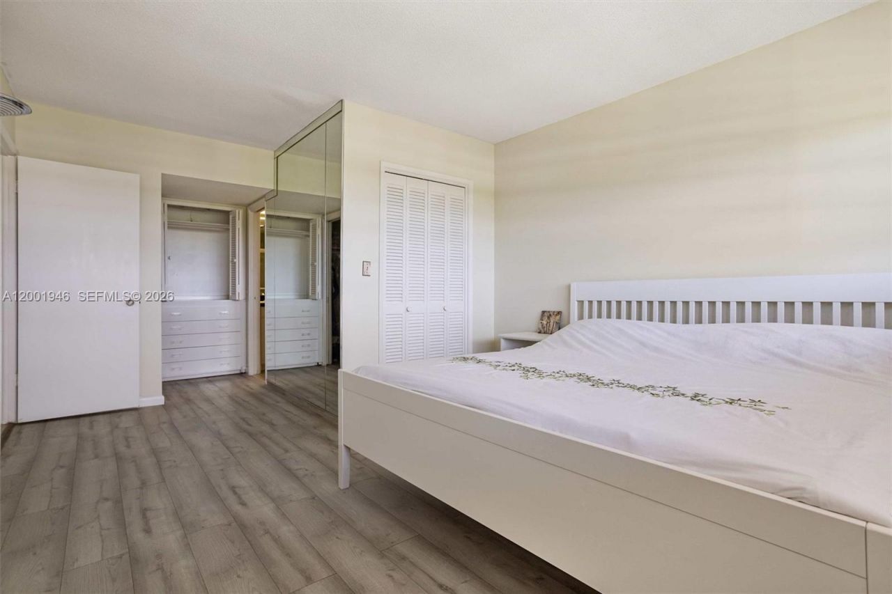 3100 N Palm Aire Dr, Unit 703, Pompano Beach, FL 33069 Photo