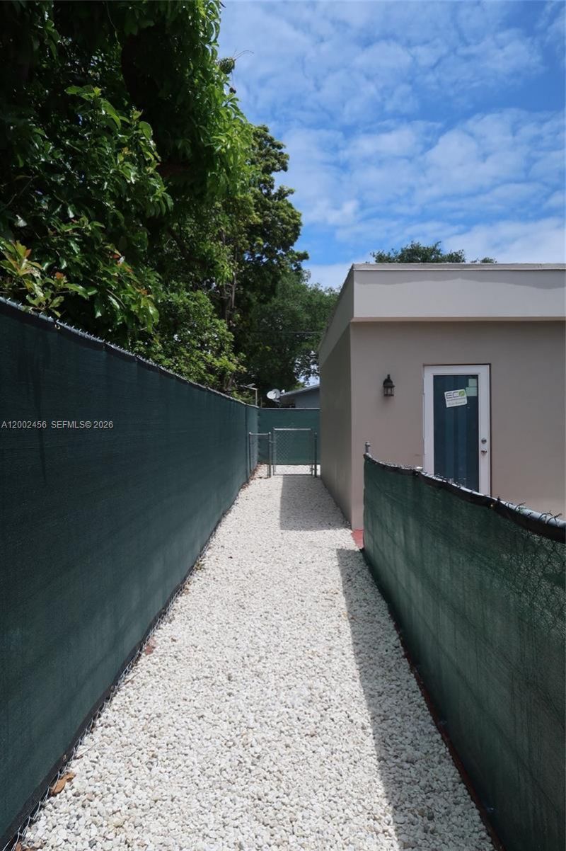 2637 NW 23rd Ct, Miami, FL 33142 Photo