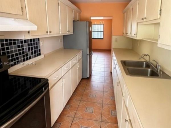 185 NW 82nd St , Unit 1, Miami, FL 33150