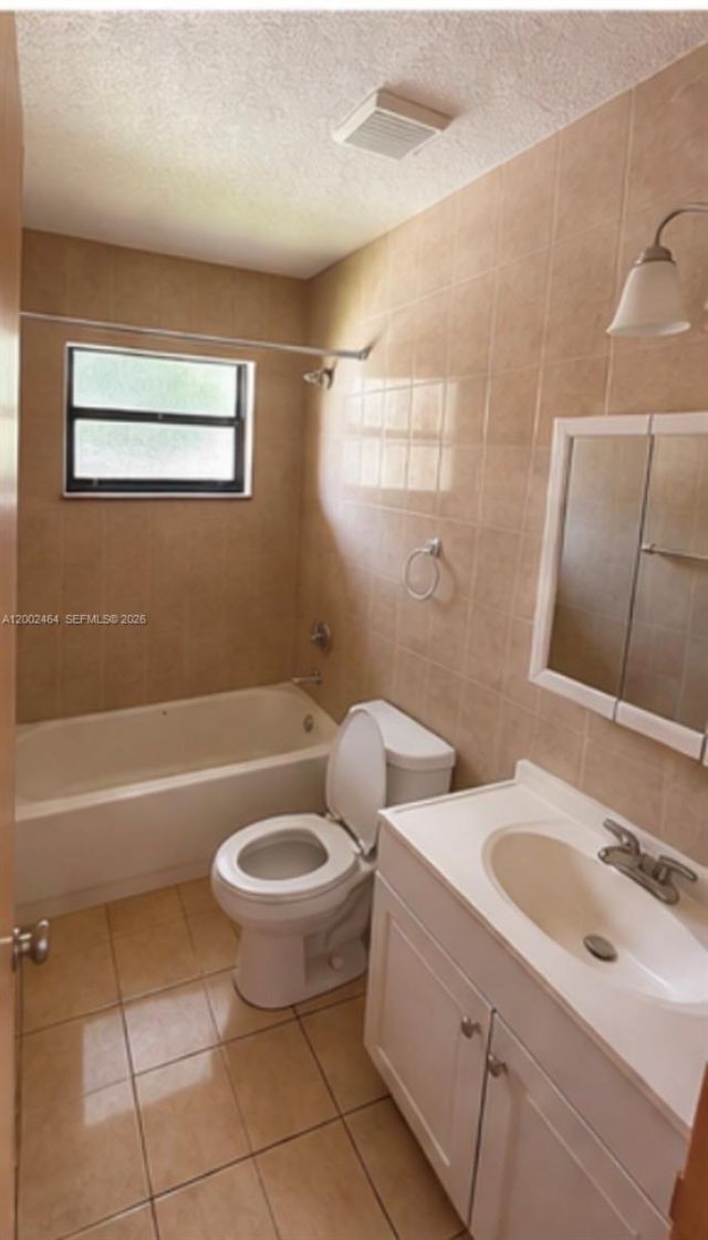 185 NW 82nd St, Unit 1, Miami, FL 33150 Photo