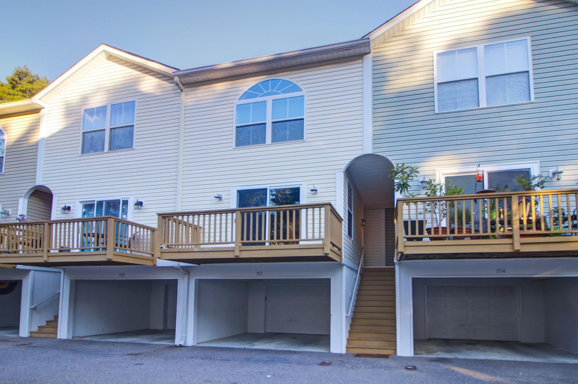 1829 Dogwood Road Photo 1