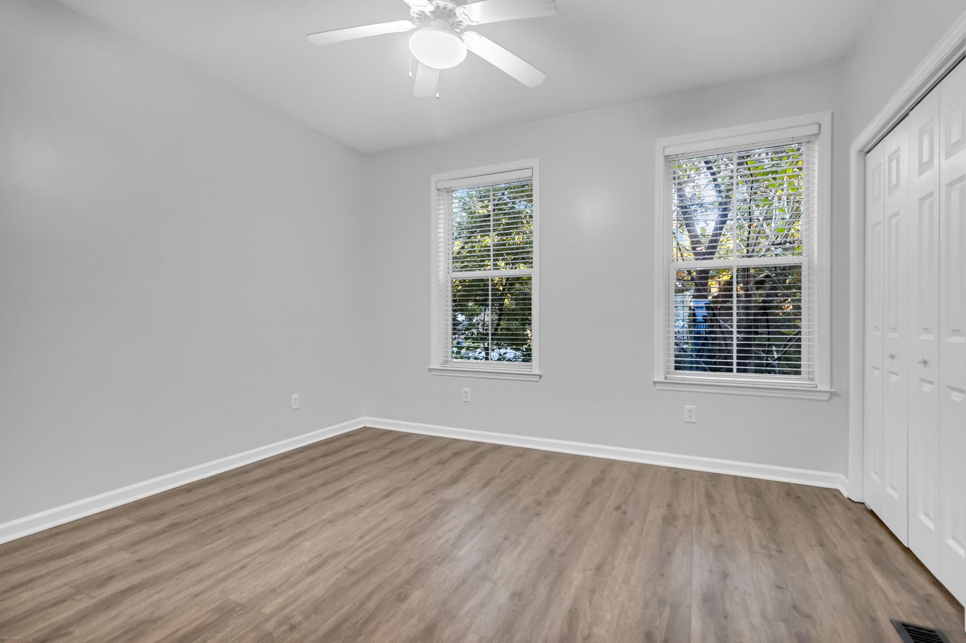 1829 Dogwood Road Photo 11