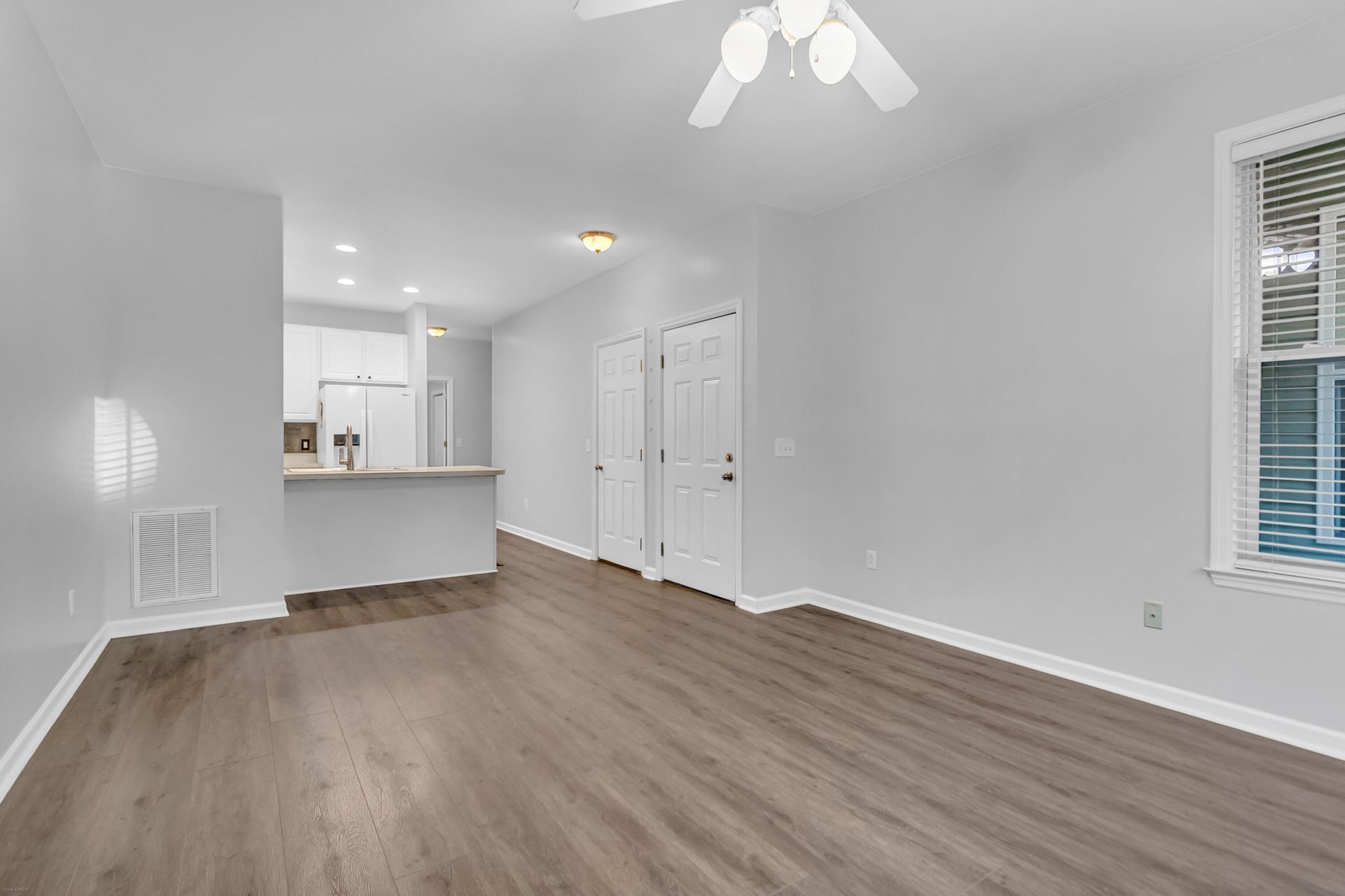 1829 Dogwood Road Photo 6