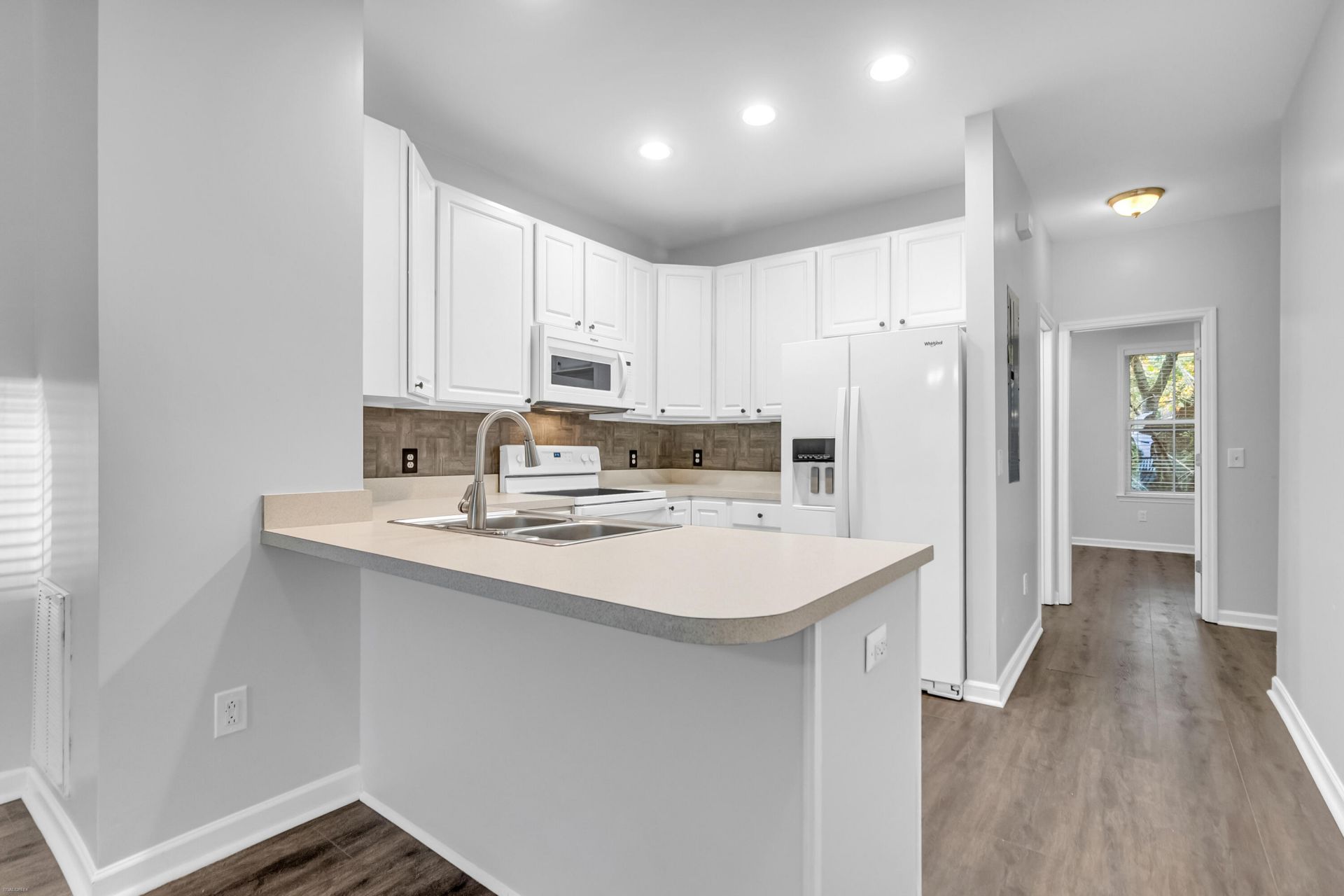 1829 Dogwood Road Photo 7