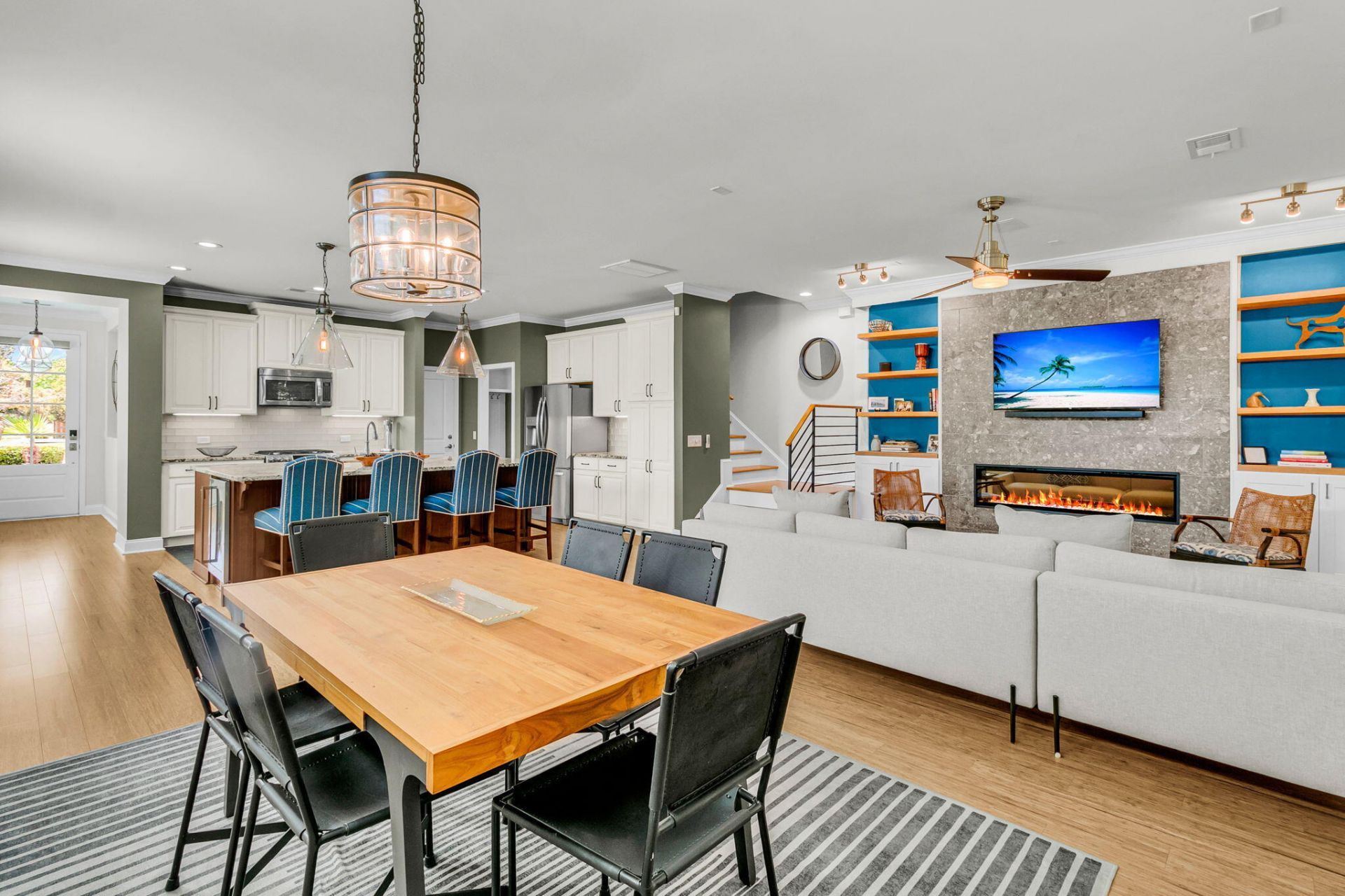 2340 Kings Gate Lane Photo 10