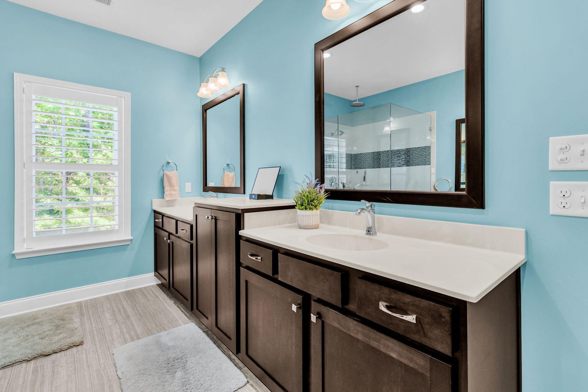 2340 Kings Gate Lane Photo 28