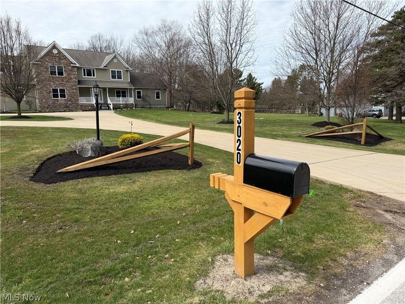 3020 Worrell Road, Willoughby Hills, OH 44094 Photo 2